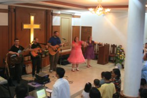 Philippines Mission Trip - MCF - Marikina Christian Fellowship (20 Sep 2009)